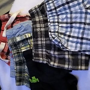 Bundle of 6 pairs of newborn shorts
